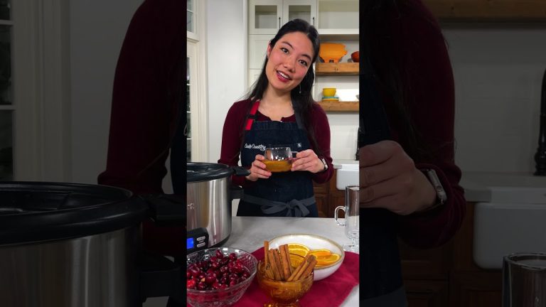 Easy Hack To Keep Drinks Warm #Shorts