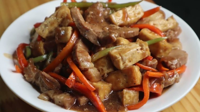 Stir Fry Pork Tofu in Oyster Sauce