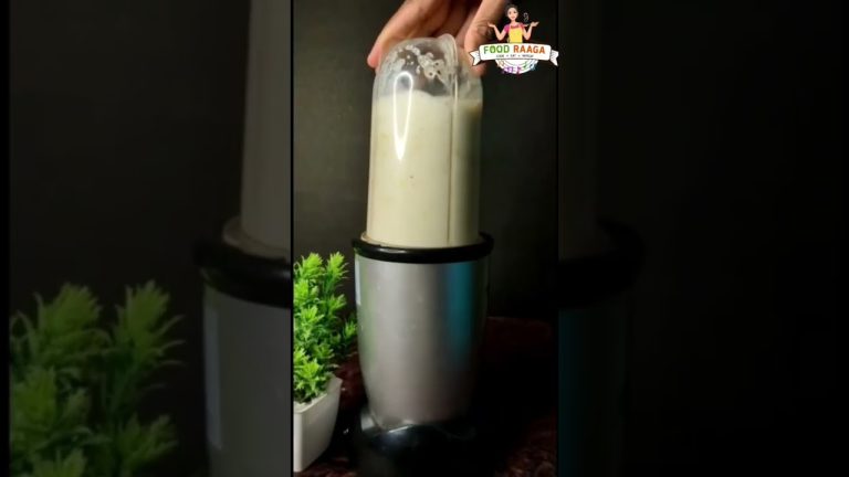 How to Make Healthy Banana 🍌 Smoothie at Home | Homemade Banana Juice #shorts #shortsfeed #yt