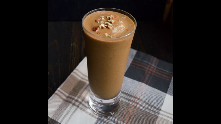 pumpkin spice smoothie to start the day