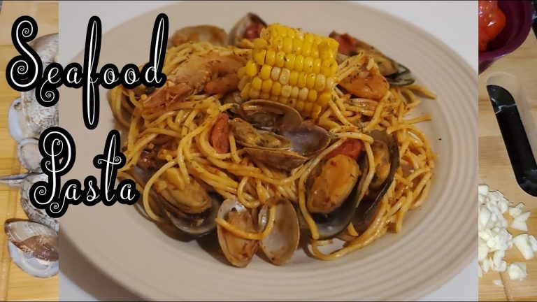 SIMPLE SEAFOOD | SEAFOOD PASTA | SPAGHETTI AND CORN RECIPE #SHORTS