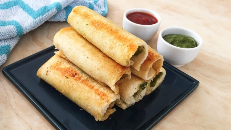 Bread Paneer Roll | 5 Minutes Evening Snacks Recipe | Bread Recipes | Snacks Recipe #Shorts