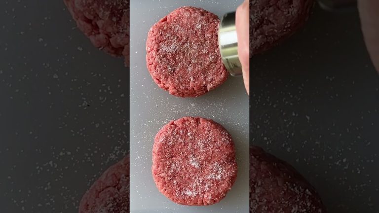 Benefits of Reverse-Searing A Burger #Shorts