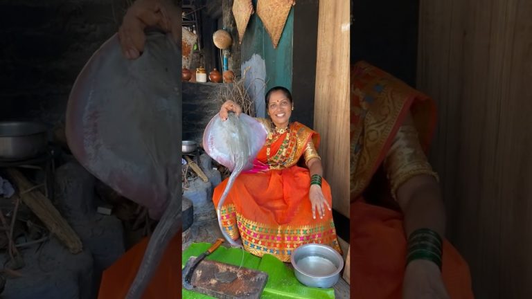 पाकटाच मटन 😋 #koli #food #seafood #agrikoli #stingray #seafoodrecipes #shorts #viral #prawns #fish