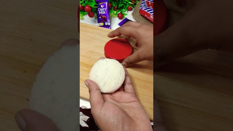 Bread Aur Chocolate Ka Best Snacks 🤩😋🤩😋 #shorts #bread #chocolate #dairymilk #viral #breadrecipe