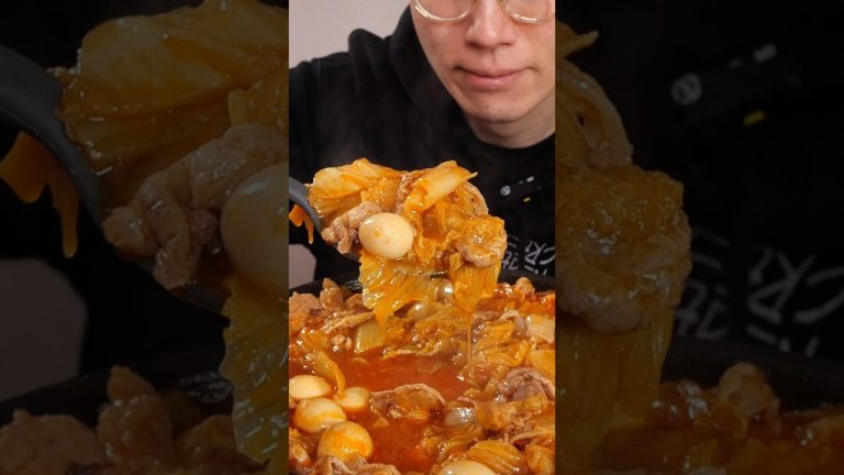 Pork and chinese cabbage with starchy sauce 🍚 #food