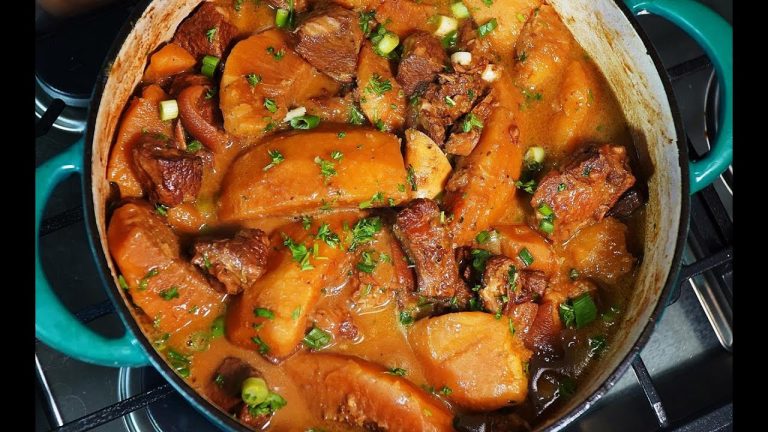 How to Cook Breadfruit and Stewed Pork – The Ultimate Comfort Meal 1 | CaribbeanPot.com