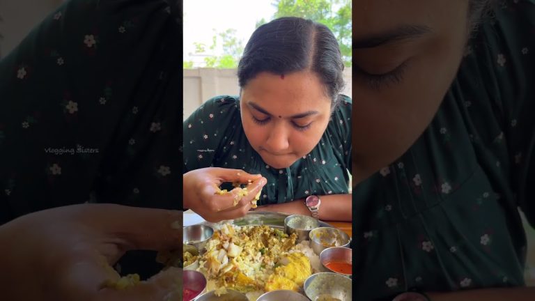 ഇവിടുത്തെ കിടിലൻ Thali Meals  & Seafood Varieties ഒരു Must Try ആണ് 🔥 | Hotel Karthika, Kollam