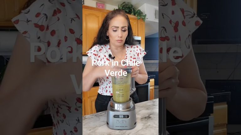 Full Recipe: https://youtube.com/@cookingwithmelissa4950?si=sx8DSg5ebOiNTZVS #chileverde #pork