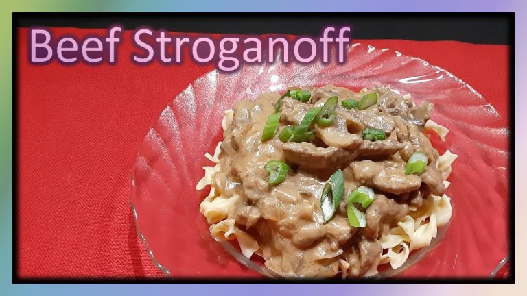 Betty Crocker Lost Recipes Cookbook | Beef Stroganoff