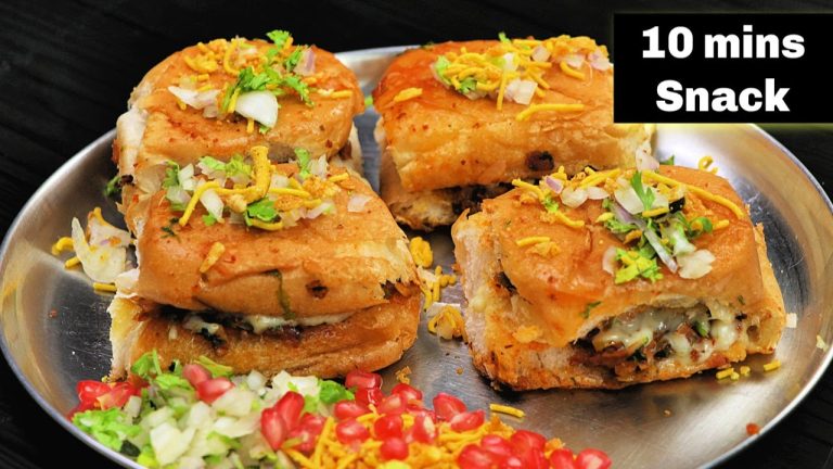 छोटी भूख के लिए झटपट मसाला ब्रेड तवे पर बनाए | Masala Pav Recipe | Street Food Veg | KabitasKitchen