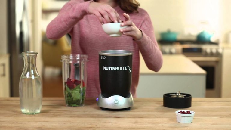 NutriBullet: Pomegranate Beet Smoothie Recipe