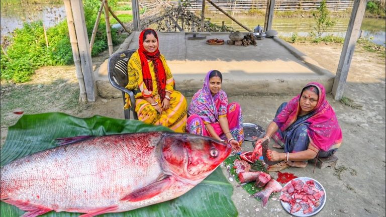 আজ 5 kg সাইজের সিলভার মাছ কেটে মাছের পেটিভাপা রান্না হলো সাথে মাছের ঝাল || fish curry recipe