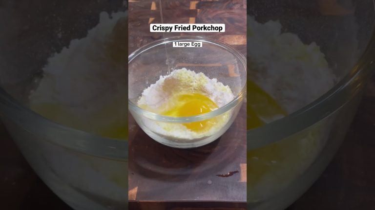Crispy Fried Porkchop | Quick & Easy #porkrecipe #crispyfriedporkchop #porkchoprecipes #shortsvideo