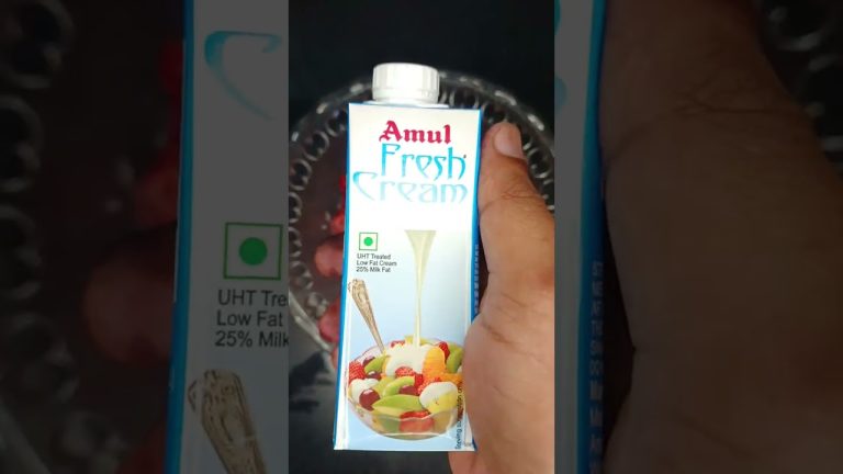 Cream Strawberry 🍓 #ytshorts  #shortrecipe #creamy #shortvideo #recipe