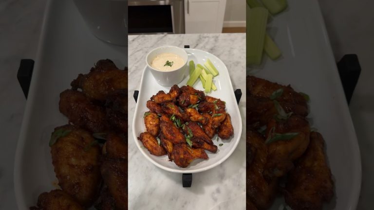 Smoked BBQ Wings #cooking #chickenwings #smokedwings #foodshorts