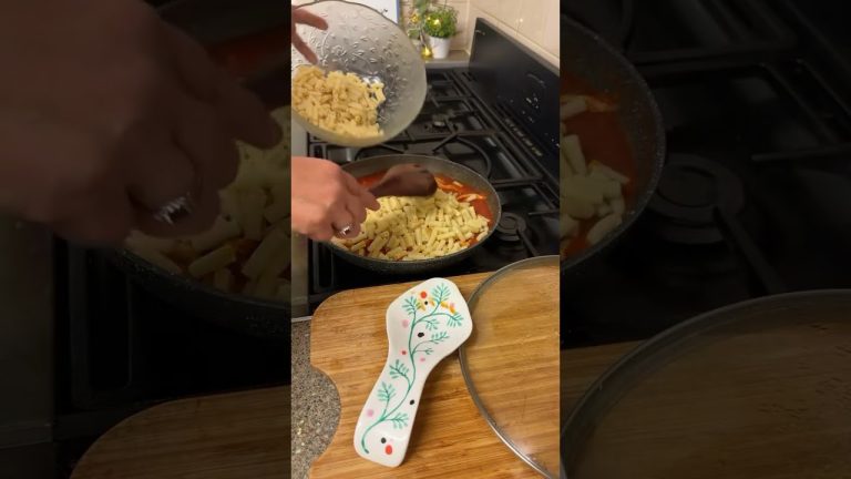 Delicious🍲 #cooking #shortsfeed #asmr  #short