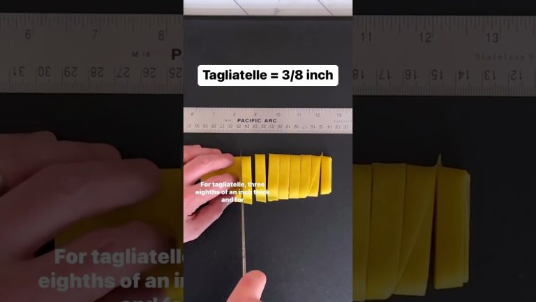 1 Pasta Dough, 4 Cuts #Shorts