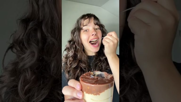 No Bake Chocolate Peanut Butter Cups #recipe #dessert #nobake #food #foodie #chocolate #recipes