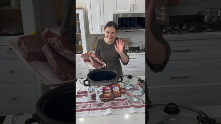 BEST EVER FRENCH DIP SANDWICHES!!! #slowcookerrecipe #frenchdip #tasty #food #beef #meal  #cooking