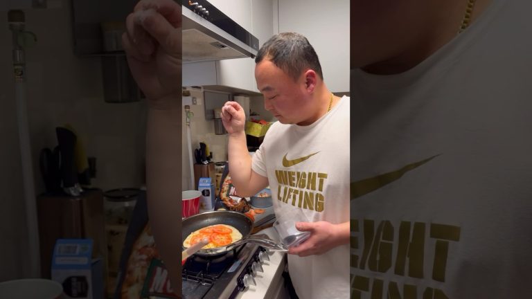 Пицца из трех ингредиентов от корейца #катякорея #жизньвкорее #кореявлог