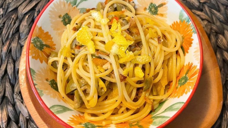 DIRTY MARTINI PASTA – MINUS THE ALCOHOL | PASTA, OLIVES, LEMON 🍋