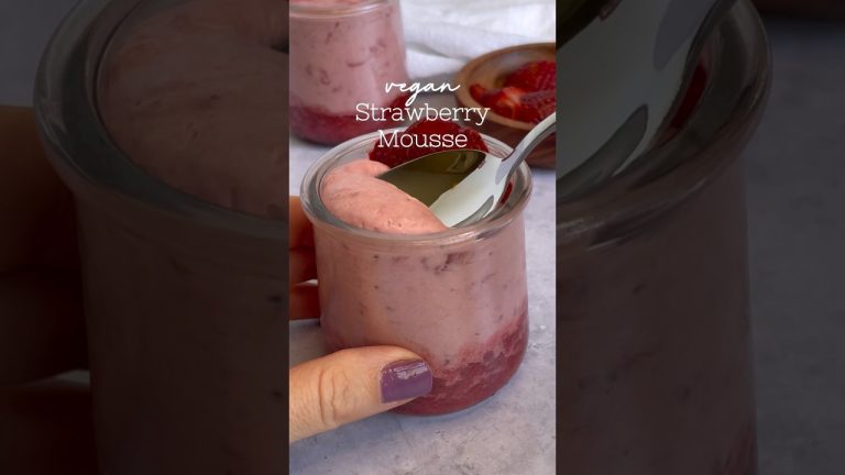 Vegan Strawberry Mousse