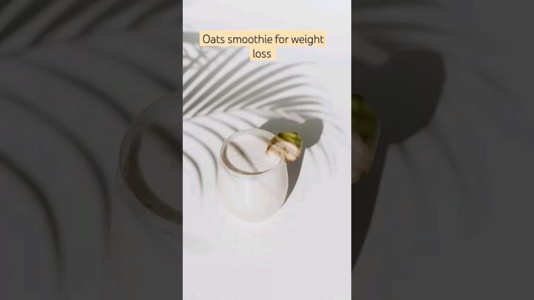 Weight loss Oats smoothie Recipe/Breakfast smoothie #shorts #smoothierecipes #weightlosstips