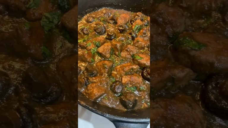 Easy Pork And Mushroom In Gravy Sauce Recipe #shorts #food #pork