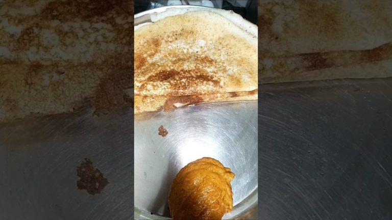 Tomato Chutney Recipe #kannada #maneaduge #subscribe #ytshorts