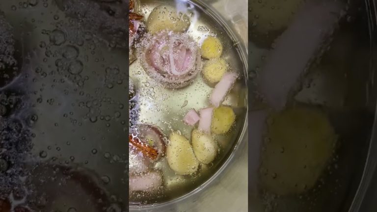 The BEST Chili Oil #Shorts