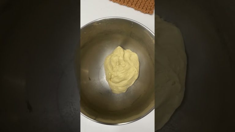 PANE RIPIENO…con sorpresa formaggiosaaaa🧀🧀 #Shorts