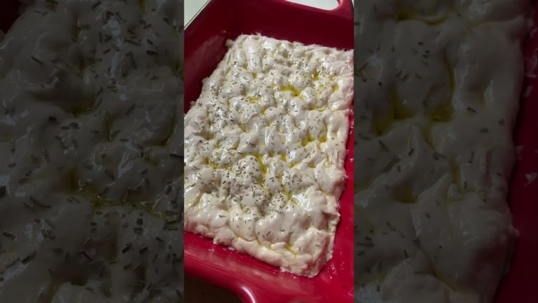 I Love Making Focaccia 🥖 #focaccia #bread #food #shorts #focacciabread