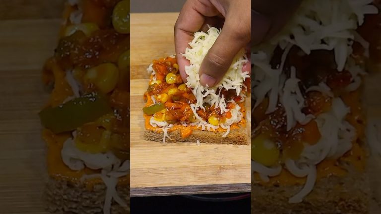 Kids Loving Snack😋 #shorts #youtubeshorts #breadpizza #breadrecipes #ammachethivanta #snack #recipe