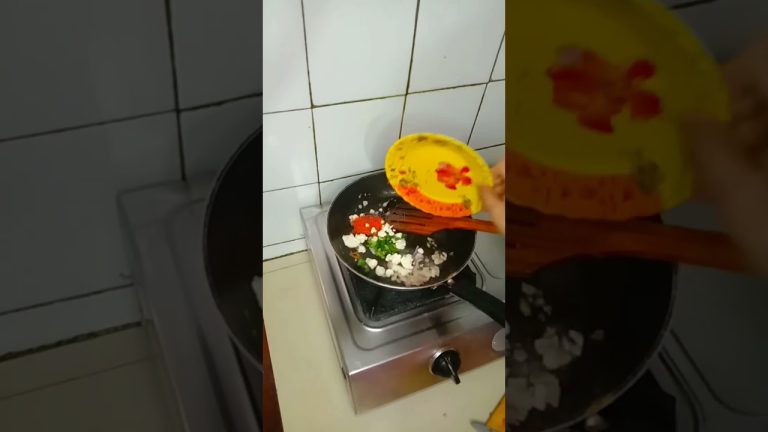 homed 🏠 paste/আঁটা দিয়ে পাস্তা ঘরেই তৈরি করে নিলাম।