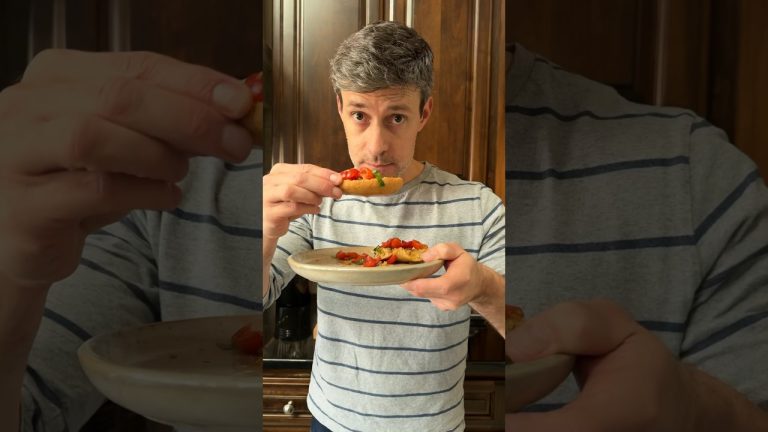 Bake these #sourdough friselle and you’ll never be happier ✨ #bread #baking #recipe #food