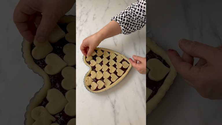 Pomogranate Heart Pie|#recipe#baking#bake#yummy#foodie#dessert#food#sweet#bread#valentinesday#shorts