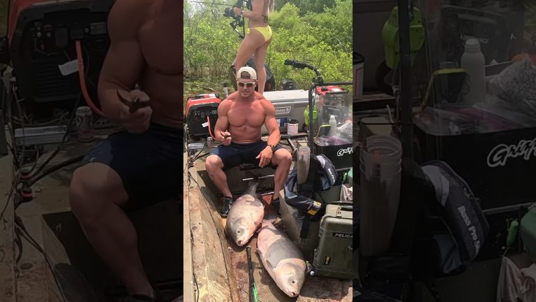 CARP Tacos Are What’s For Dinner! 💪🏼🔥🔥🔥 #shorts #fishing #fish #fancyfood #recipe