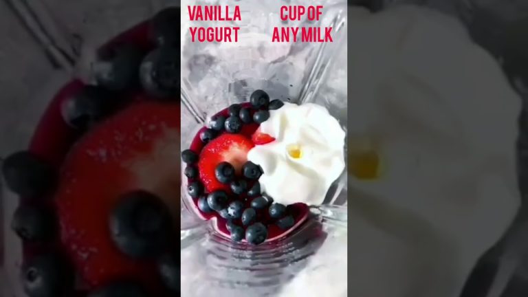 #superbowl #smoothie 🏈 Yes, It's Delicious #shorts