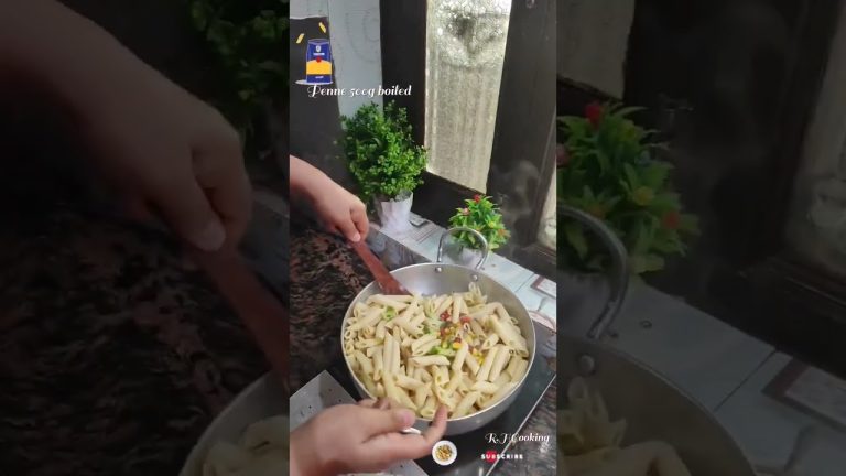 Breakfast White Sauce Pasta Recipe | Easy white pasta Sauce | #shorts whitesaucepasta #youtube #fypシ