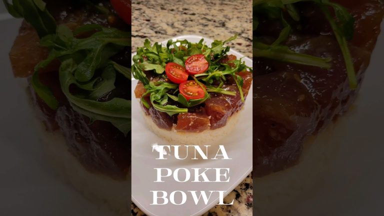 DIY Tuna Poke Bowl #cooking #food #recipe #tuna #poke #easy #delicious #shorts #diy