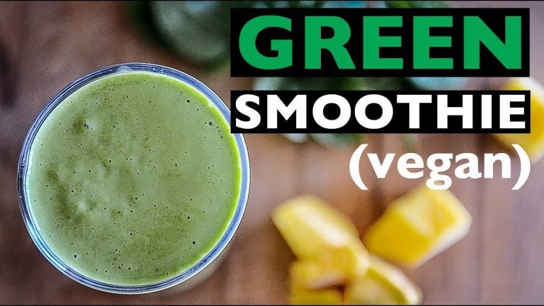 Easy vegan Green Smoothie | Spinach Mango Coconut HULK Drink | EASY VEGAN RECIPES