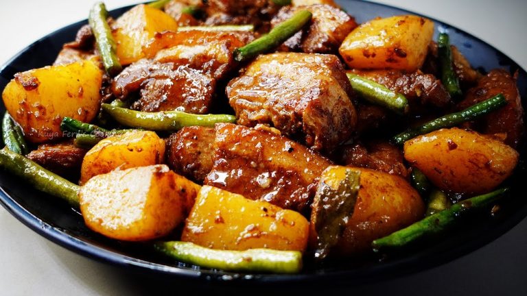 THIS KILLER PORK RECIPE IS INCREDIBLY DELICIOUS! HOW TO MAKE PORK ADOBONG TUYO WITH PATATAS AT SITAW