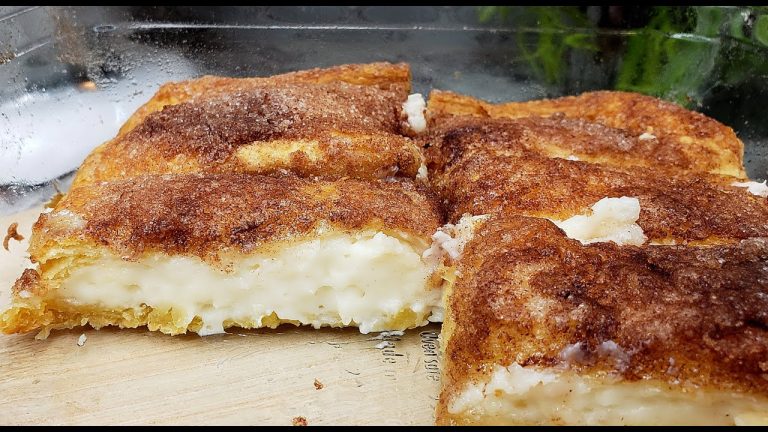 SOPAPILLA CHEESECAKE | Crescent Roll Dessert Recipe | Bake With Me