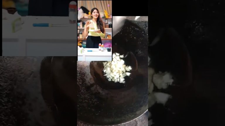 Neetu Bisht Garlic Bread Recipe 😋|| #cooking #viral #newvideo #tranding #shorts #Royalkitchen