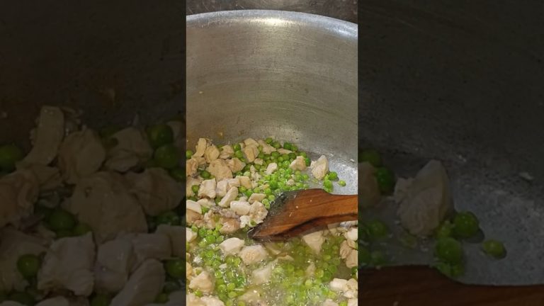 how to make Macaroni#cookingchannel #recipe #food #youtubeshort #ytshorts #chiken