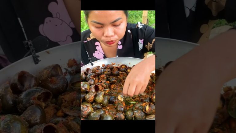 snail fried so yummy, snail recipe, seafood recipe #shorts #short #food 174
