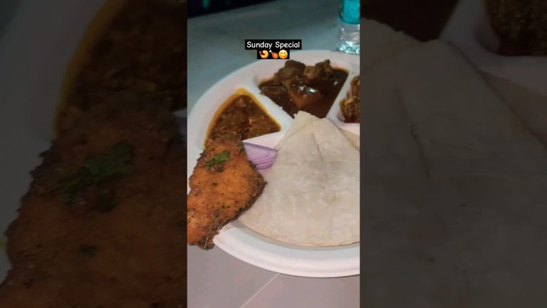 Sunday Special 🍤🍗😋|| आगरीकोळी पंगत जेवण 😋|| Agrikoli Food|| #agrikoli #pangat #seafood #chicken