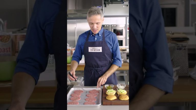 The Best Way to Cook Smash Burgers #Shorts