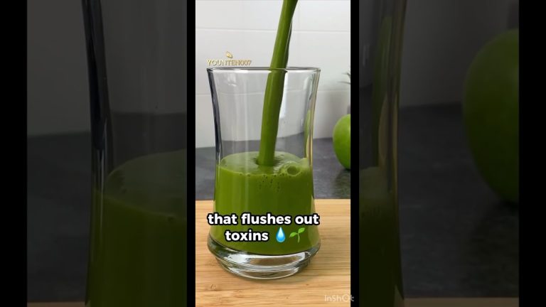 Healthy Green Smoothie Recipe | weight loss | Detox Smoothie | #shorts #shortsfeed #youtubeshorts